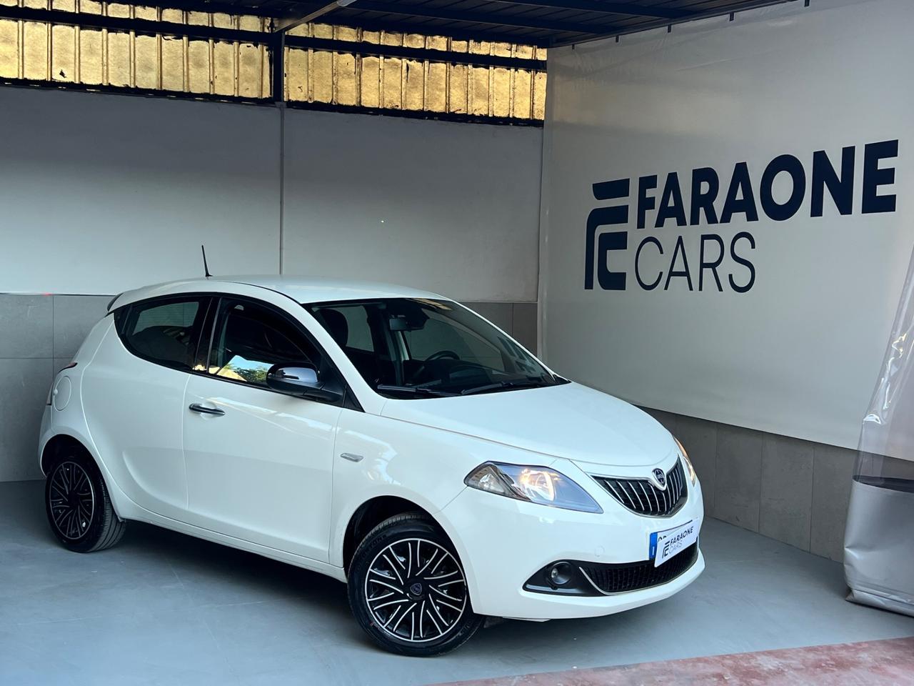Lancia Ypsilon 1.0 FireFly 5 porte S&S Hybrid Gold