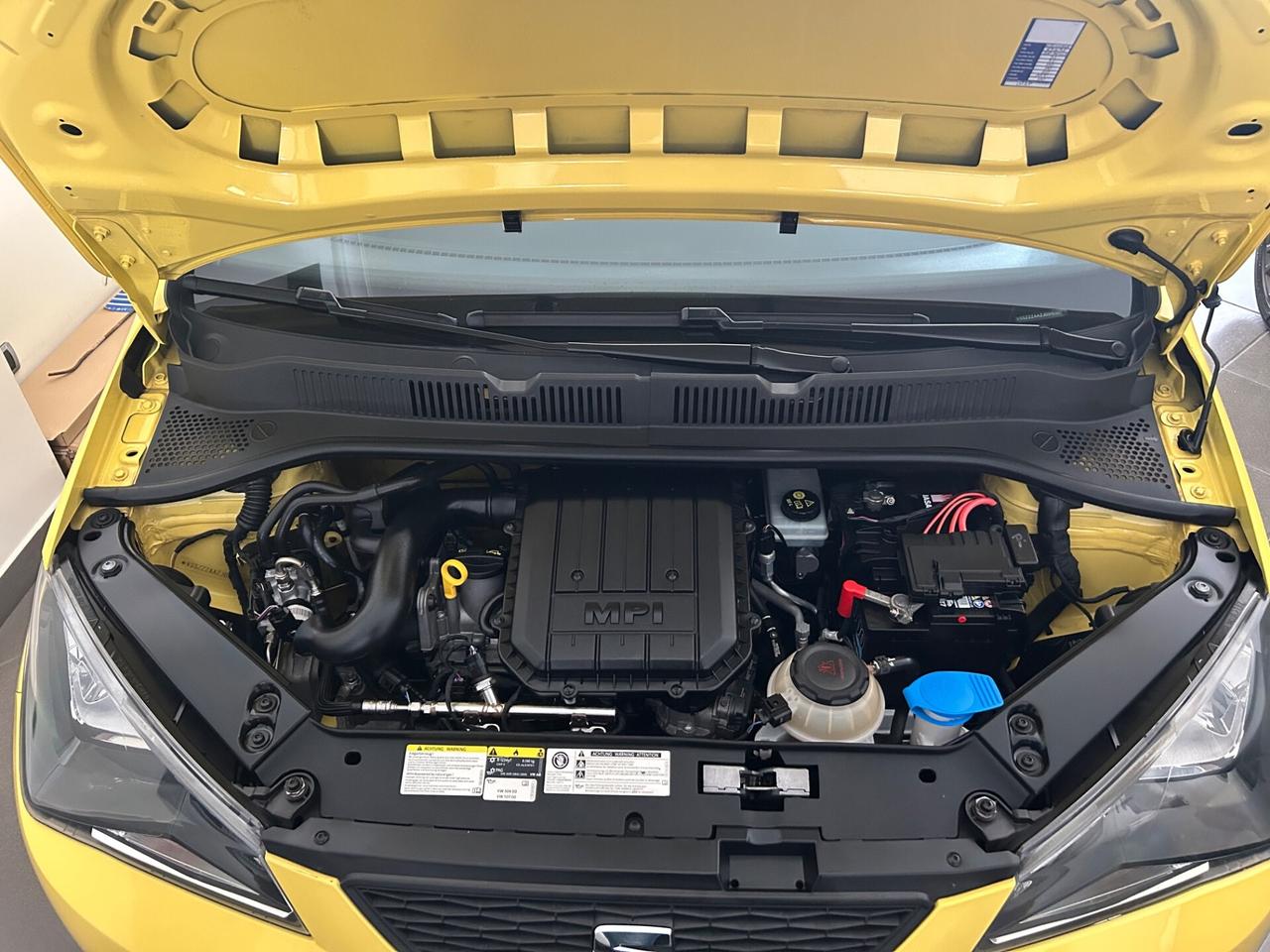 Seat Mii 1.0 68 CV 5 porte Style Ecofuel DOPPI COMANDI