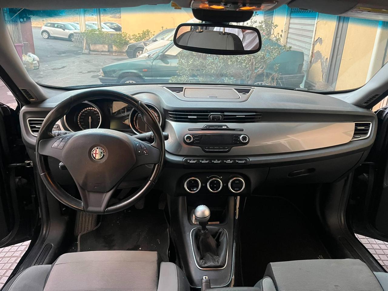 Alfa Romeo Giulietta 1.6 JTDm-2 105 CV Distinctive