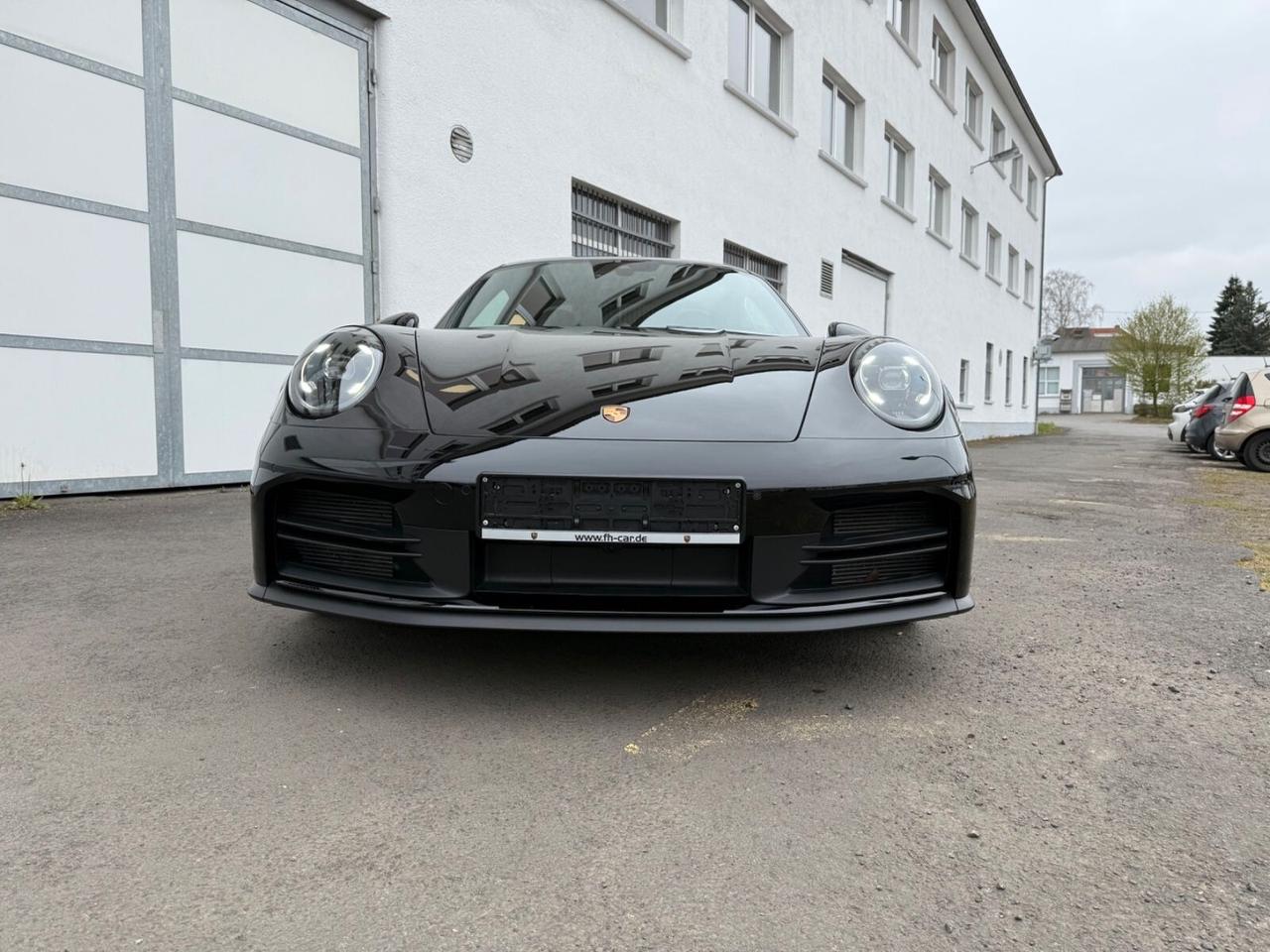 Porsche 911 Carrera