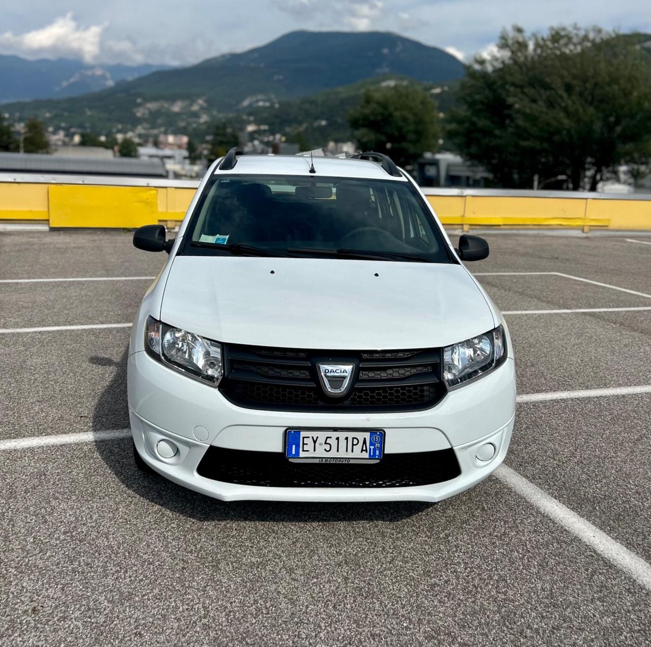 Dacia Logan 1.5 dCi Lauréate Neopatentati 2015