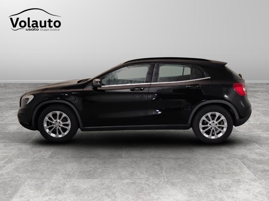 Mercedes-Benz GLA-X156 2017 - GLA 180 d Sport
