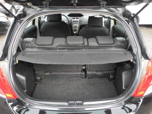 TOYOTA Yaris 1.4 D-4D DPF 5p. 6M - OK NEOPATENTATI - DA VETRINA