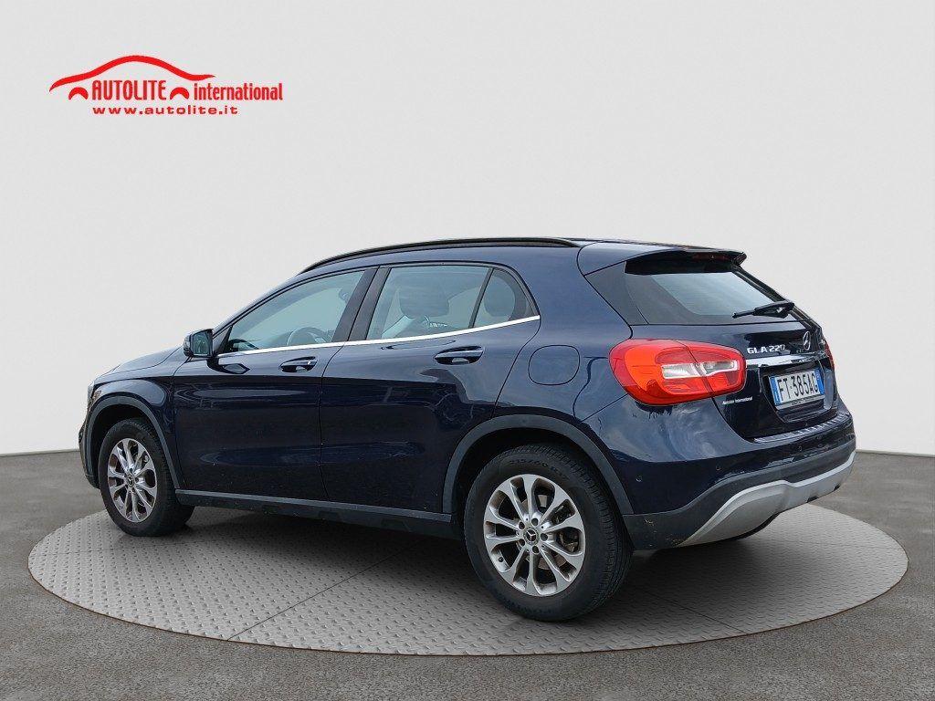 Mercedes-Benz GLA 220 Automatic 4Matic Business Extra Sport