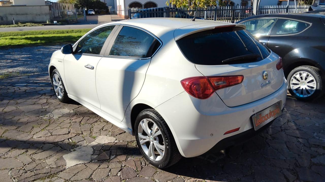 Alfa Romeo Giulietta 1.6 JTDm-2 105 CV Exclusive