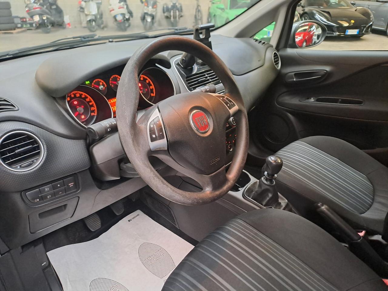 FIAT GRANDE PUNTO 1.4 BENZINA *OK NEOPATENTATI*
