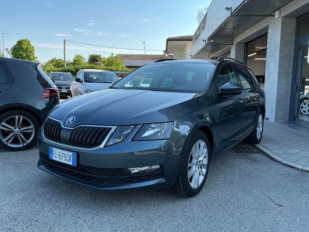 Skoda Octavia 1.6 Diesel Automatica Neopatentati