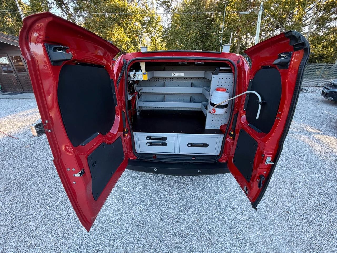 Fiat Fiorino 1.3 MJT 95CV Cargo SX