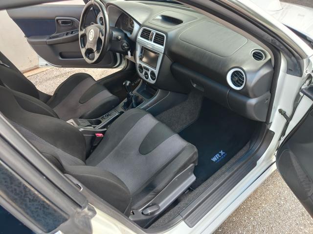 SUBARU Impreza 2.0 Turbo 4x4 WRX