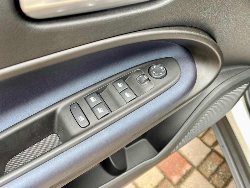 Alfa Romeo Junior 1.2 136 CV Hybrid eDCT6 - AZIENDALE