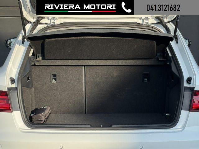 AUDI A1 SPB 30 TFSI S tronic Black Line