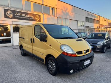 Renault Trafic 1.9 dCi 100 cv 6 marce