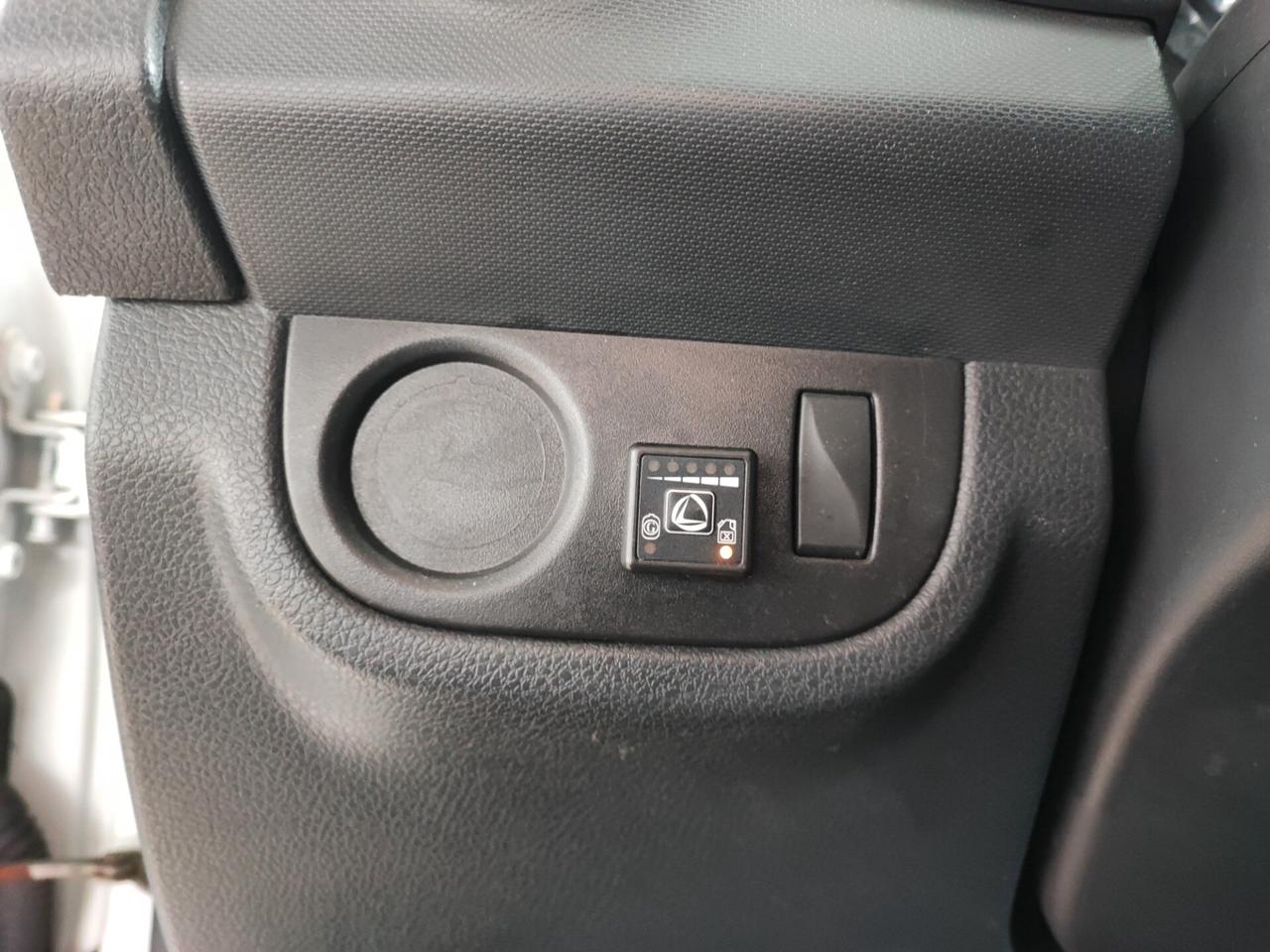 Dacia Sandero 1.2 75CV GPL