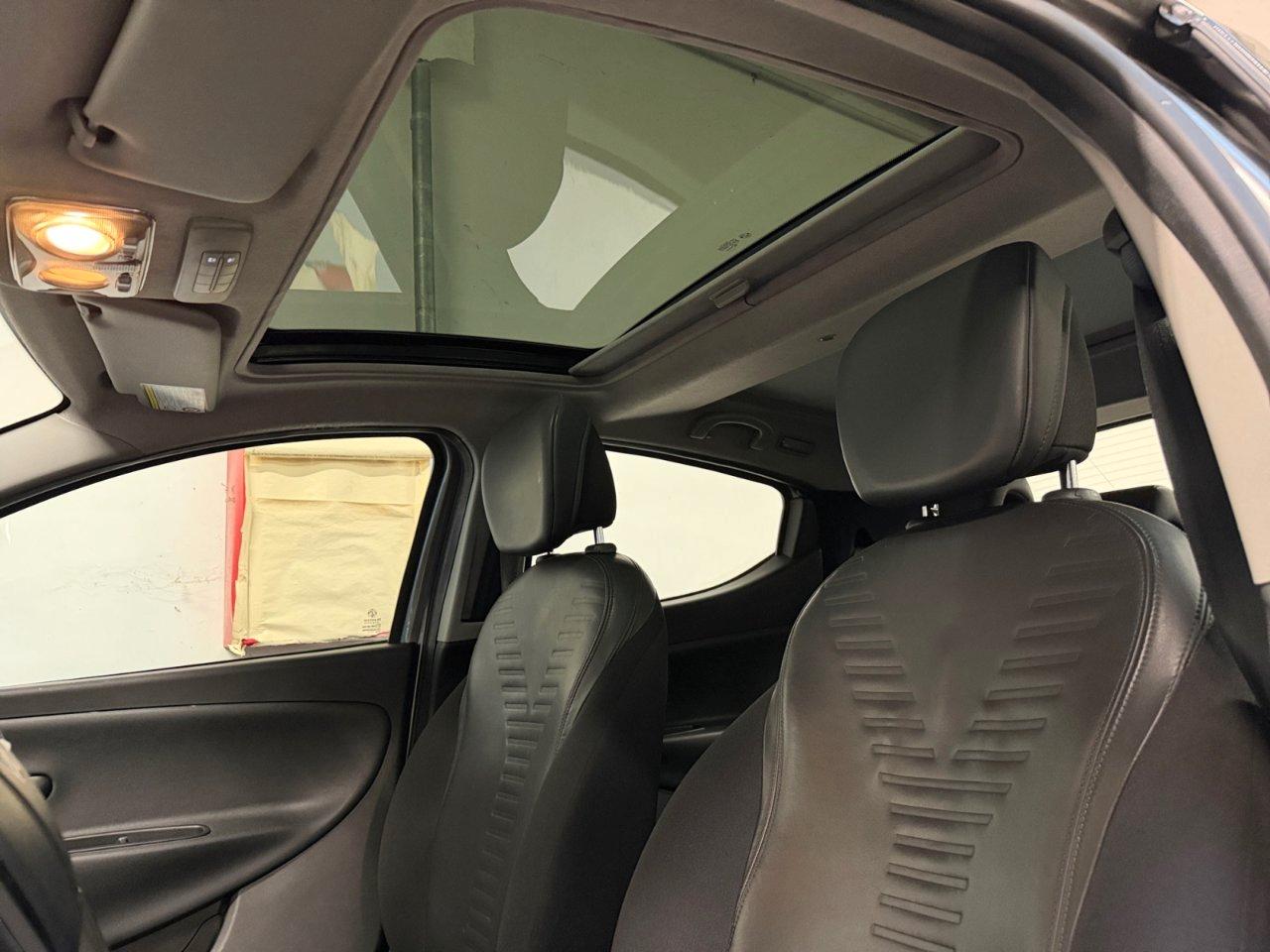 Lancia Ypsilon 5 Porte Ypsilon 1.2 8v Platinum s&s 69cv