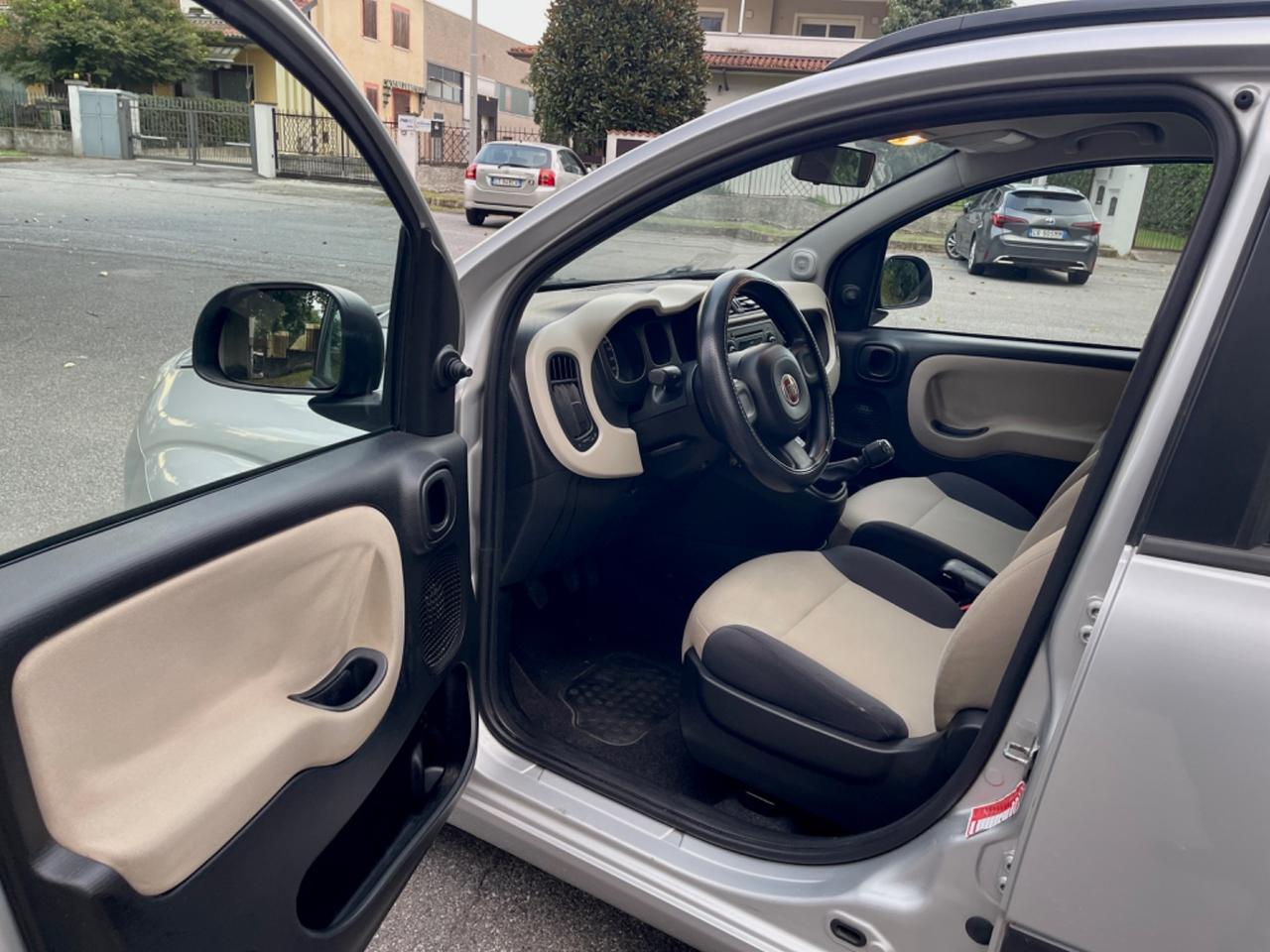 Fiat Panda 1.2 EasyPower Lounge Metano per Neopatentati 2014