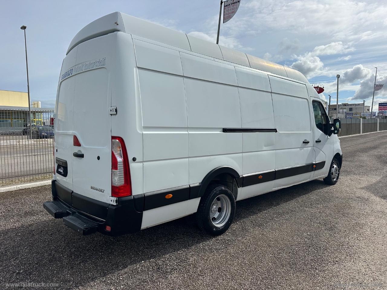 Master 2.3dCi150CV MAXI VOLUME TETTO ALTO GEMELLATO