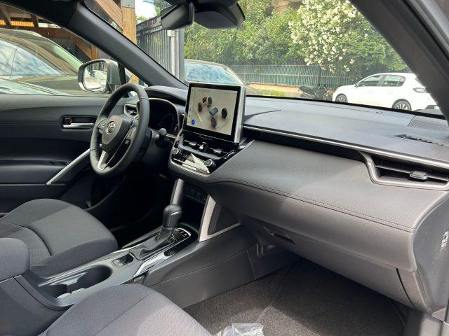 TOYOTA Corolla Cross 1.8 Hybrid 140 CV E-CVT Trend