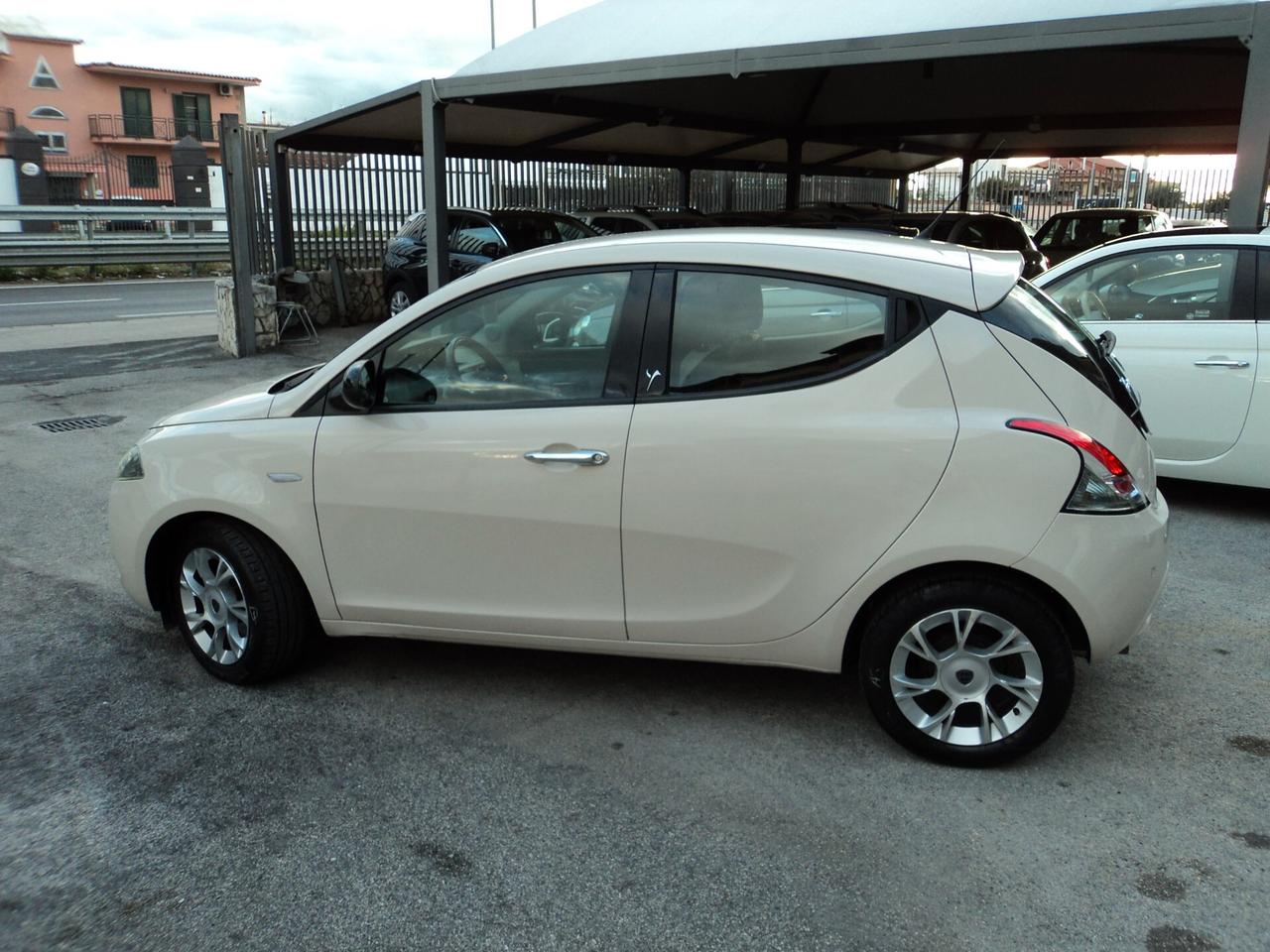 Lancia Ypsilon 1.3 MJT 16V 95 CV 5 porte S&S Gold