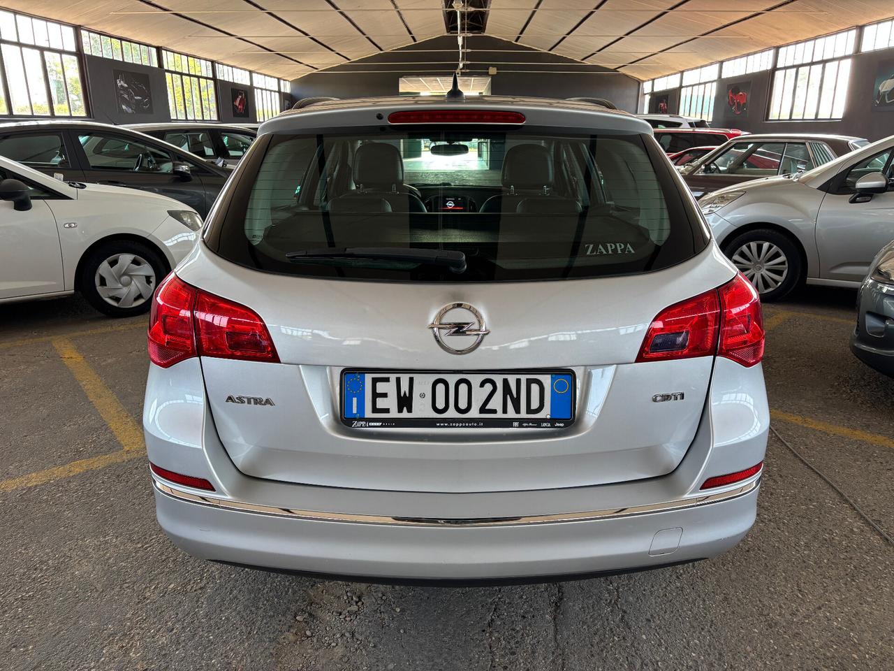 Opel Astra 1.7 CDTI 110CV Sports Tourer Cosmo NEOPATENTATO