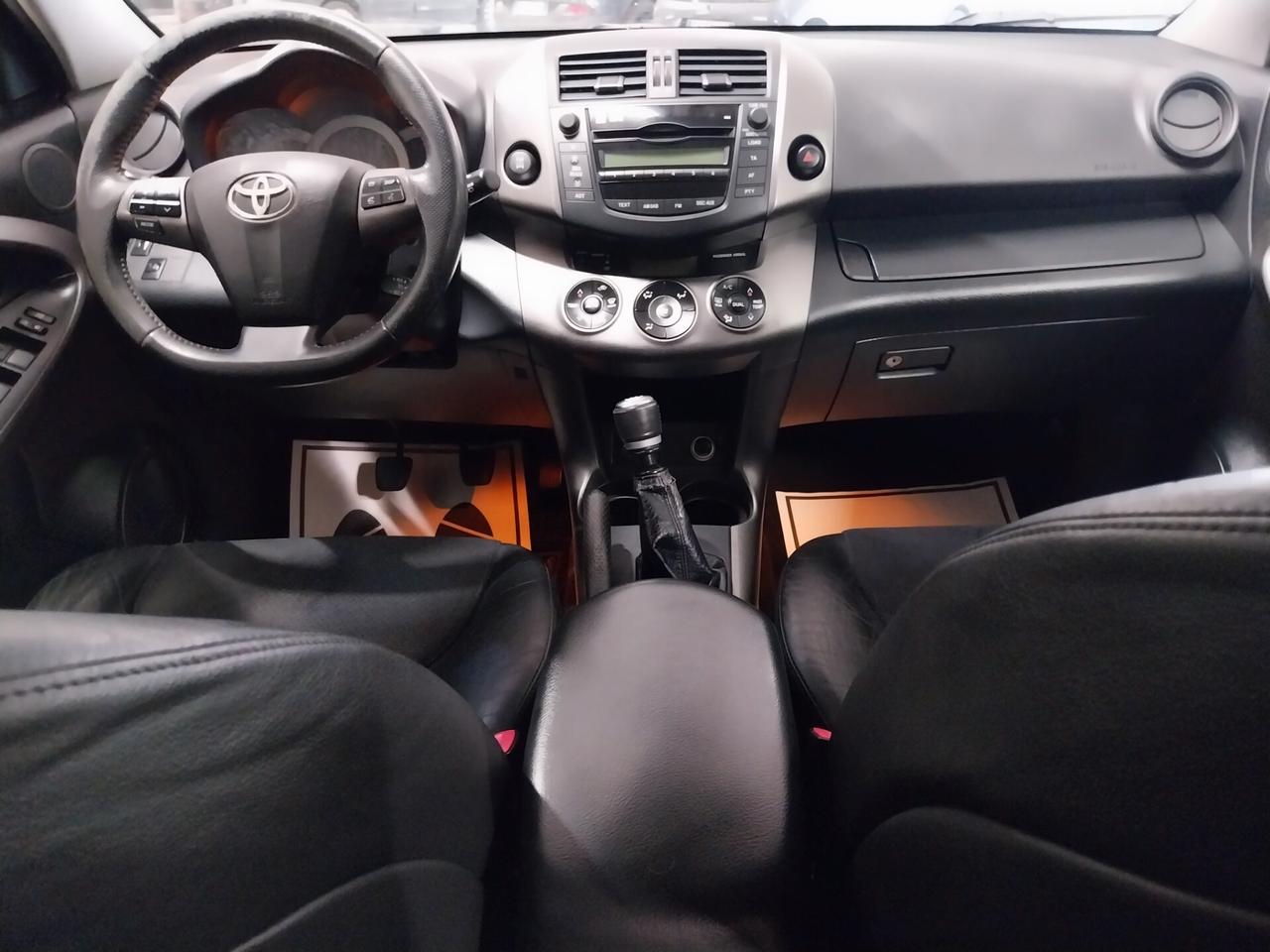 Toyota RAV 4 RAV4 2.2 D-4D 150 CV DPF Exclusive