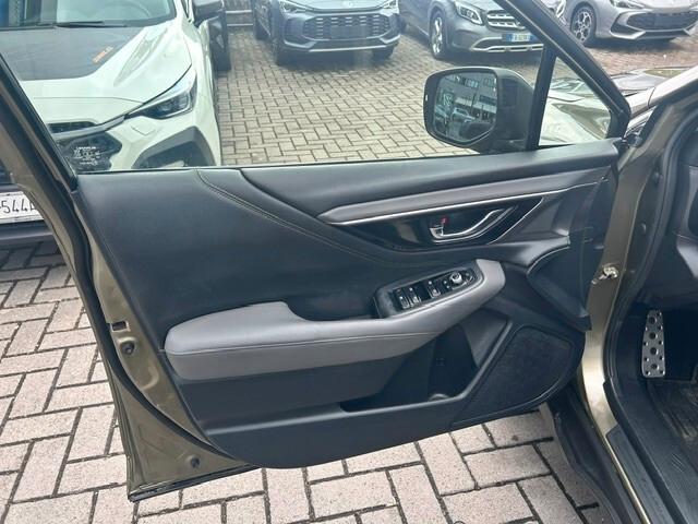 Subaru OUTBACK 2.5i Lineartronic 4dventure