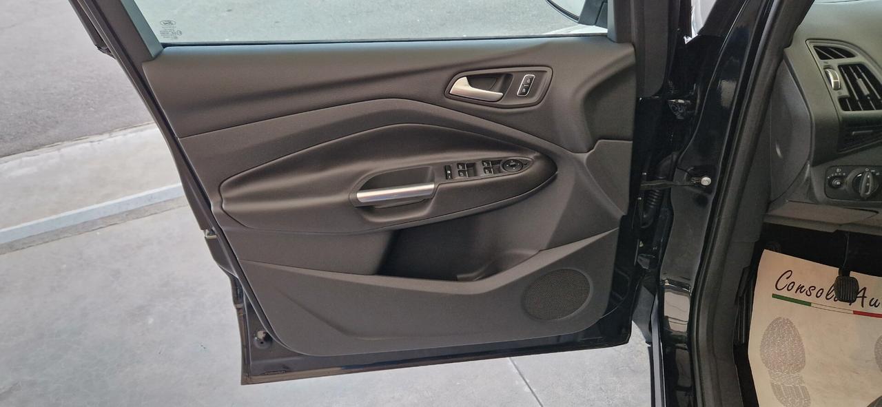 Ford Kuga 2.0 TDCi 120cv 2WD Titanium