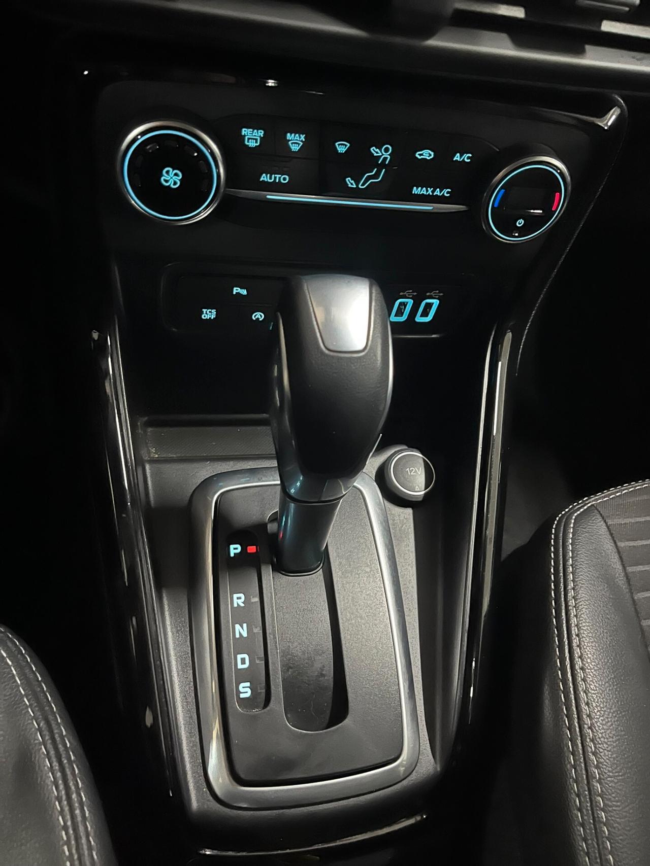 Ford EcoSport 1.0 cambio automatico, solo 70mila km