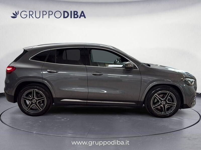 Mercedes-Benz GLA GLA-H247 2023 200 d AMG Line Advanced Plus auto