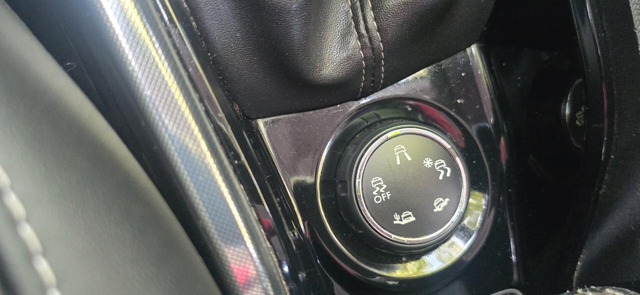 Peugeot 2008 1.6 e-HDi 115 CV Stop&Start Allure garanzia permute