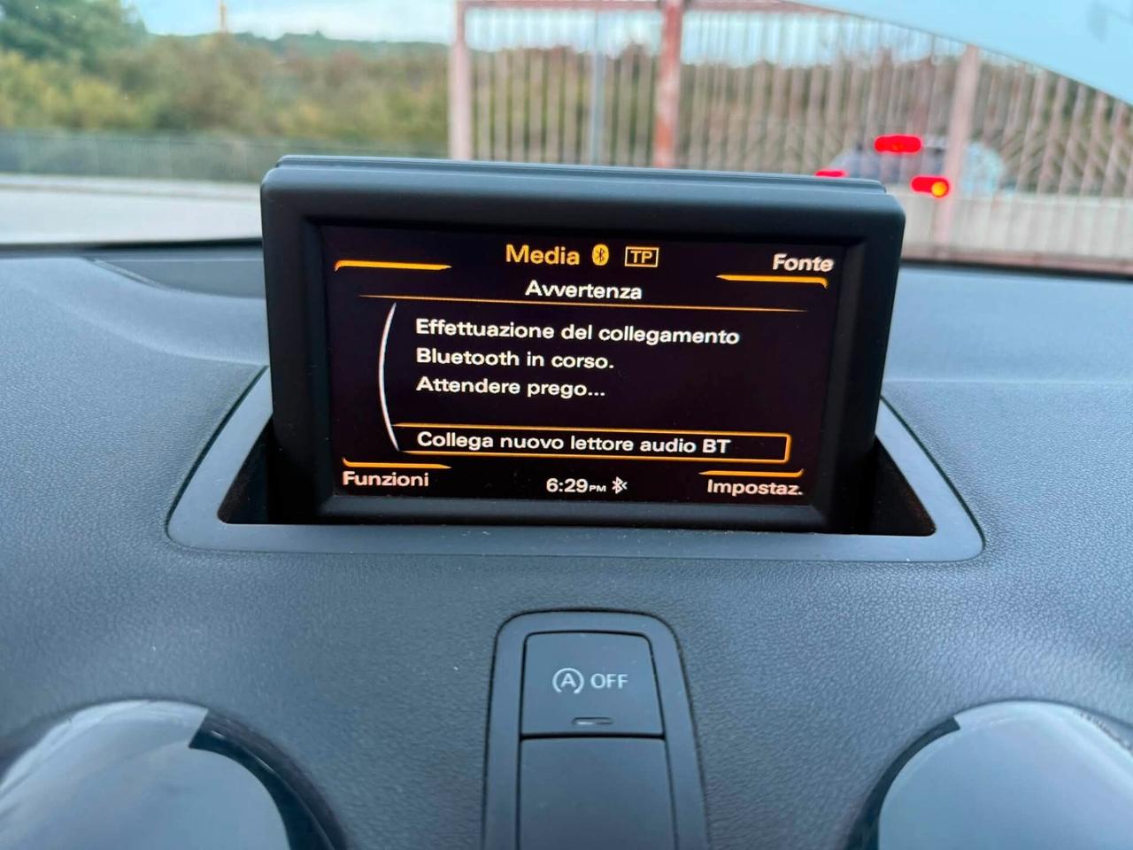 Audi A1 1.6 TDI 90CV -3 PORTE-