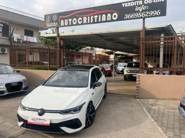 Volkswagen Golf 2.0 R