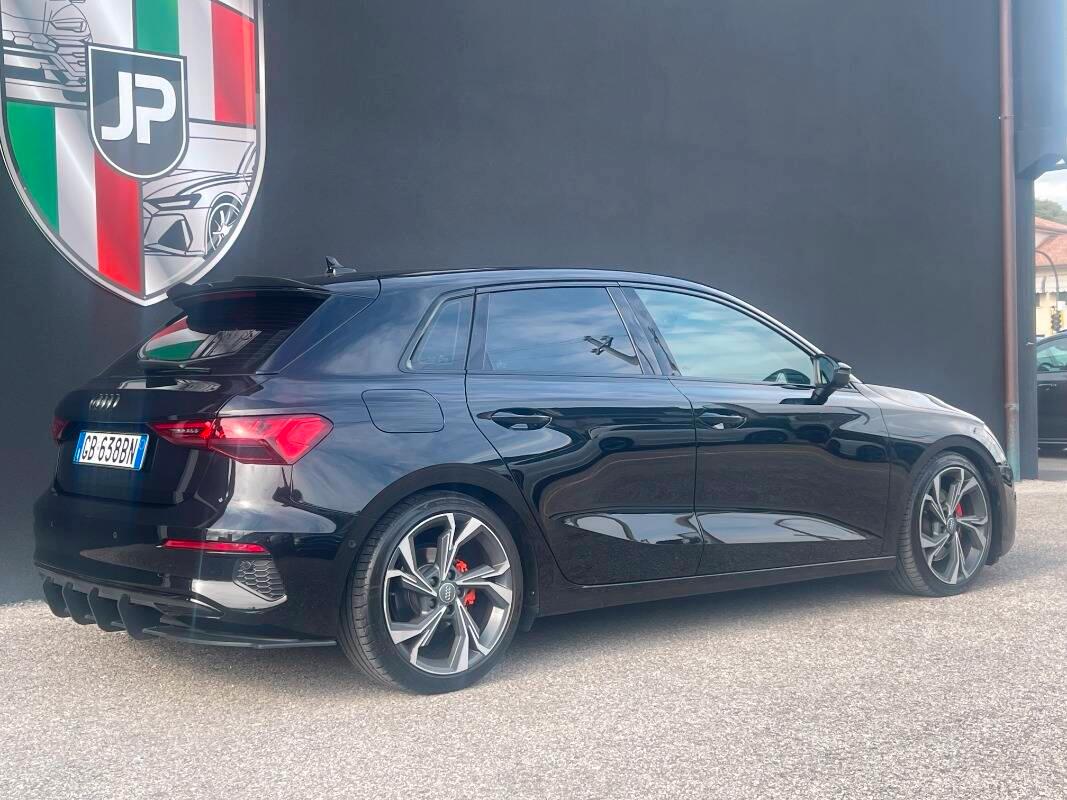 Audi A3 Sportback 35 1.5 tfsi mhev s-tronic MATRIX 18''