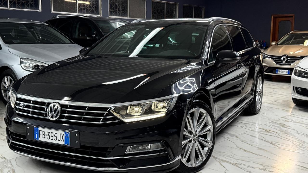Volkswagen Passat R-LINE 2.0 BiTDI 240CV 4MOTION DSG Executive BMT