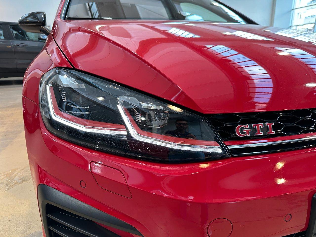 Volkswagen Golf 5 Porte 2.0 tsi Gti TCR 290cv dsg-Tetto-DCC-Carplay-Camera-FULL