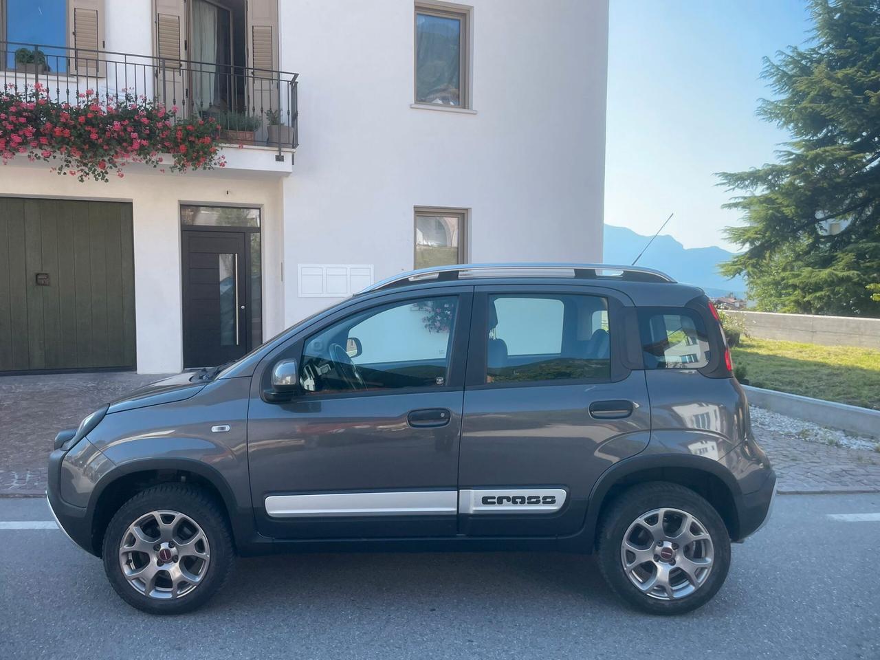 FIAT PANDA CROSS 4x4 0.9 TWINAIR 85CV - KM 60000