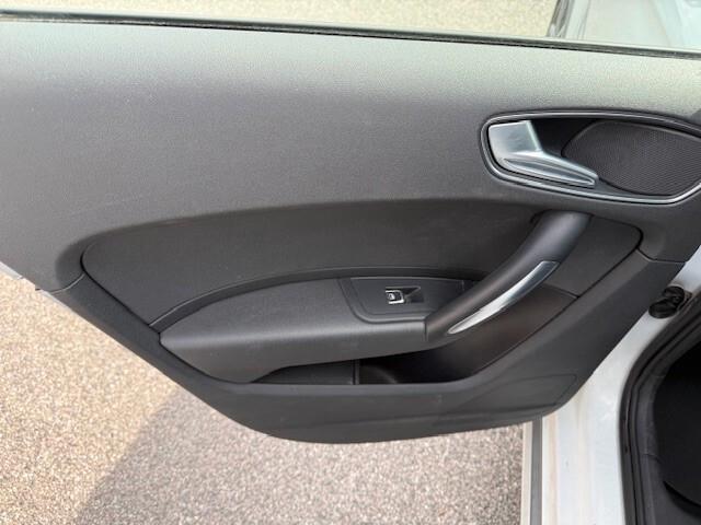 Audi A1 SPB 1.4 TDI Admired S LINE