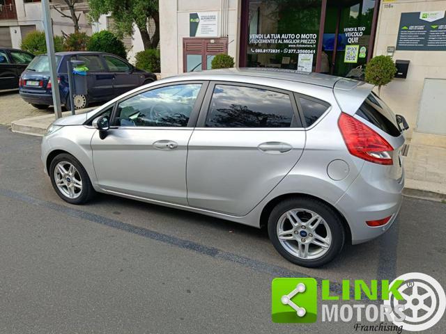 FORD Fiesta 1.4 aut. 5 porte Titanium