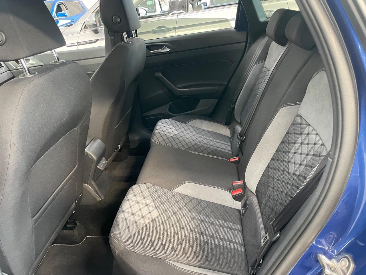 Volkswagen Taigo 1.0 TSI 115 CV R-Line