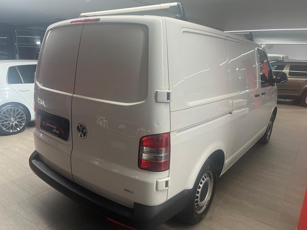 Volkswagen Transporter T5 2.0 TDI 140CV