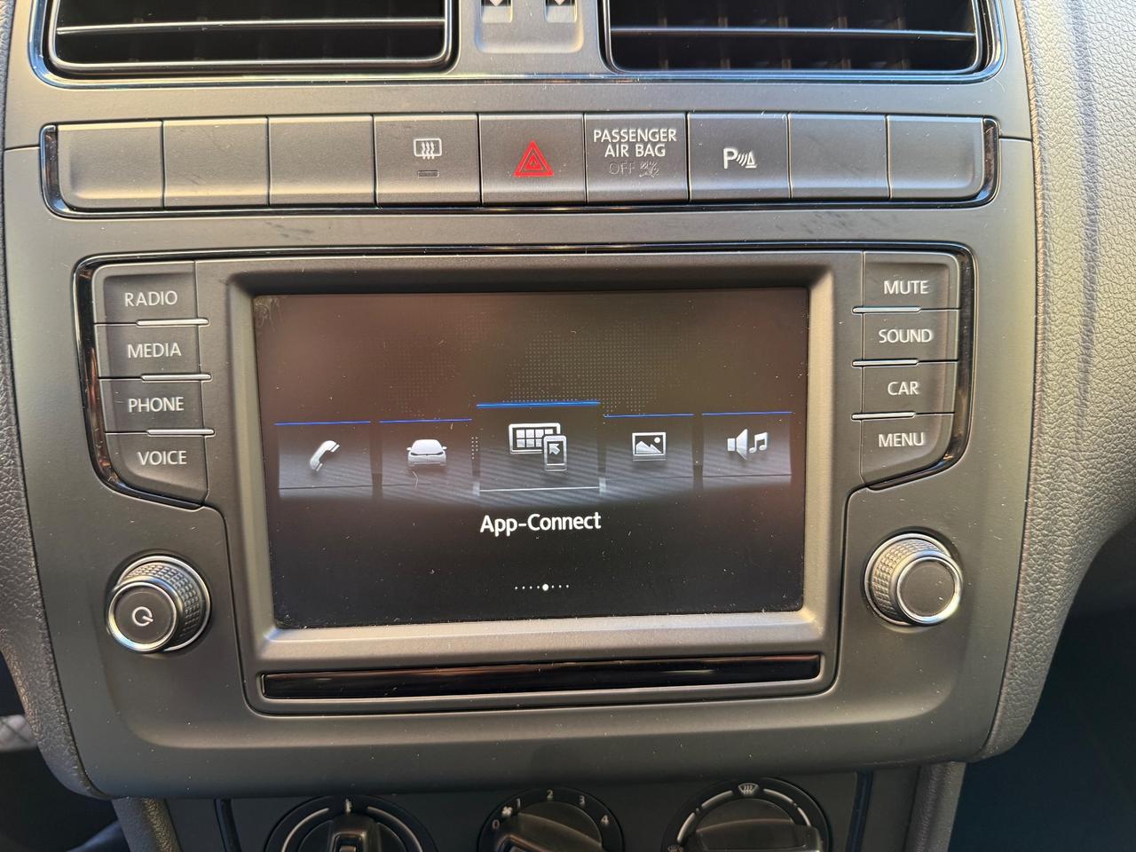 Volkswagen Polo 1.0 MPI 5p. Trendline