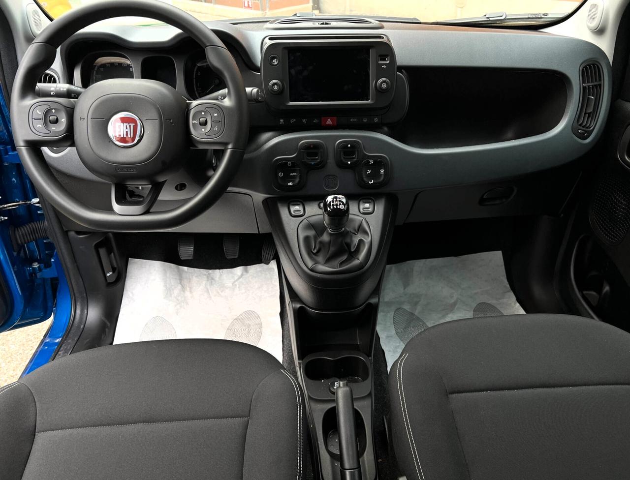 Fiat Panda 1.0 FireFly S&S Hybrid City Cross Look