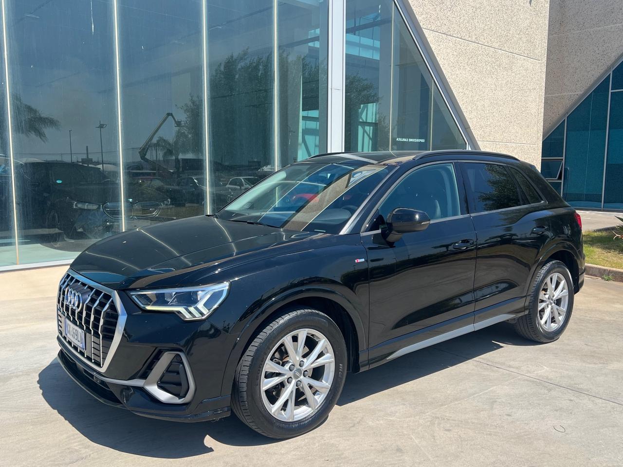 Audi Q3 35 TDI quattro S line edition