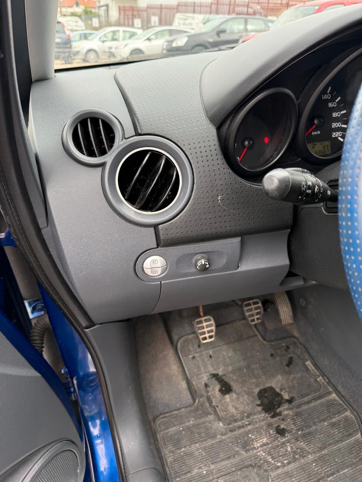 Mitsubishi Colt 1.3 16V 3p. Insport