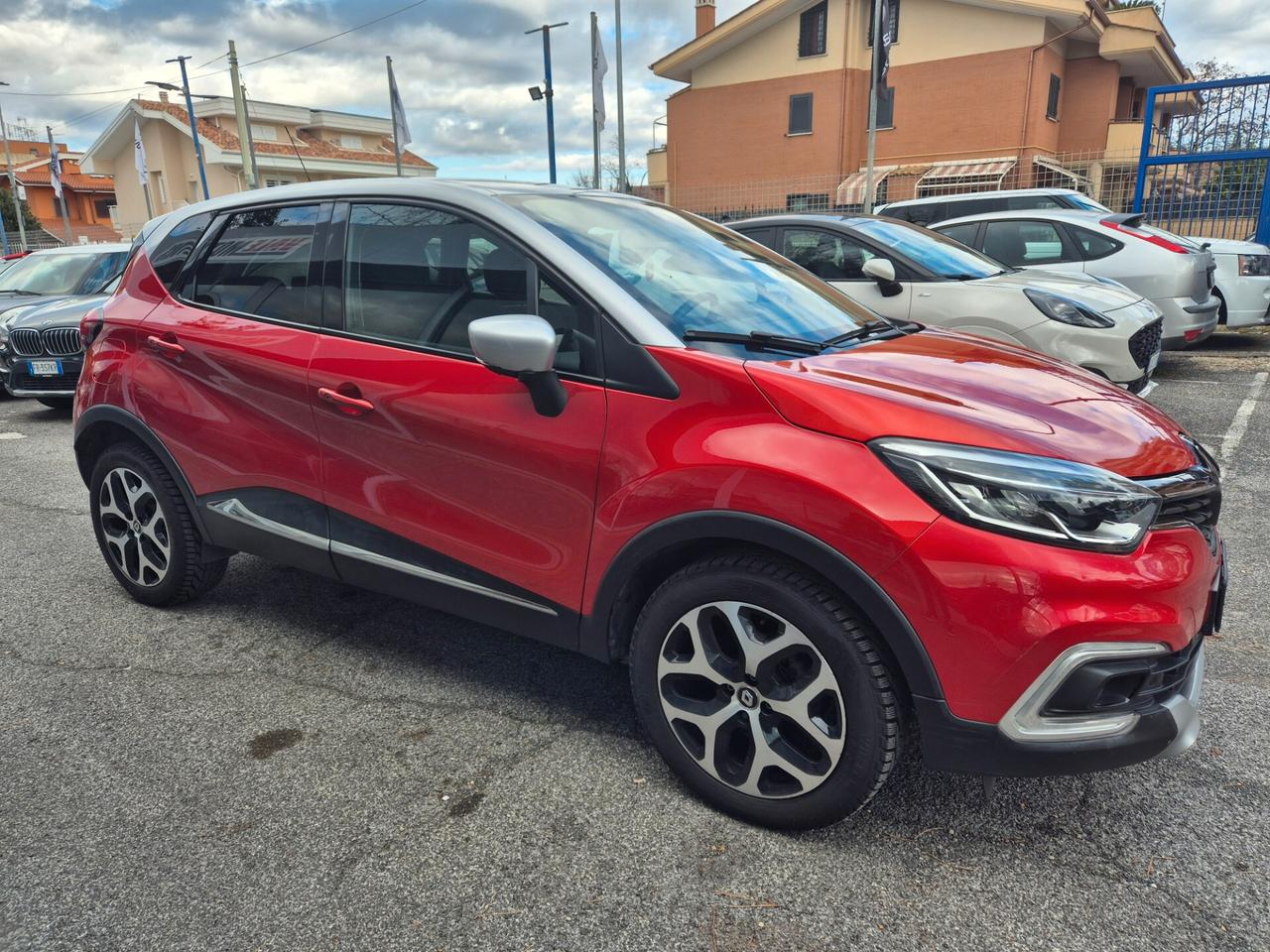 Renault Captur dCi 8V 110 CV Start&Stop Energy Initiale Paris