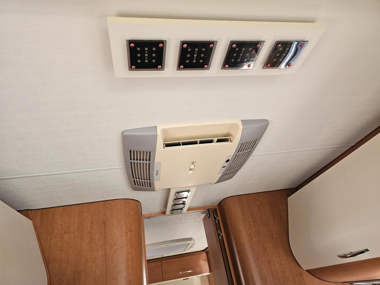 Arca Motorhome 3.0 Diesel 180CV.Nuov.o.2014