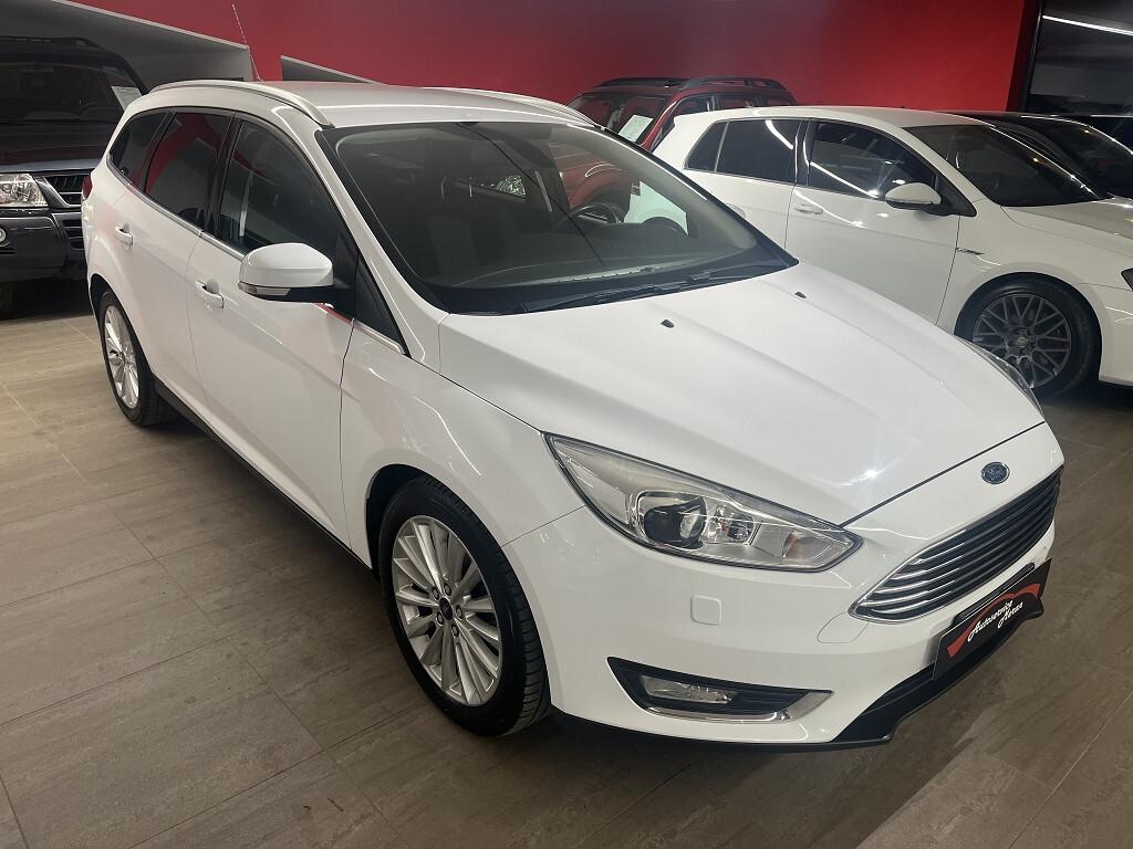Ford Focus 1.5 TDCi 120 CV Titanium