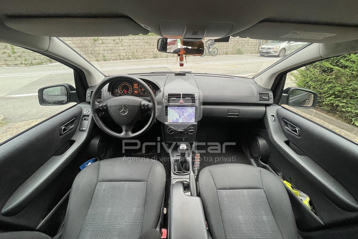 MERCEDES A 160 BlueEFFICIENCY Elegance