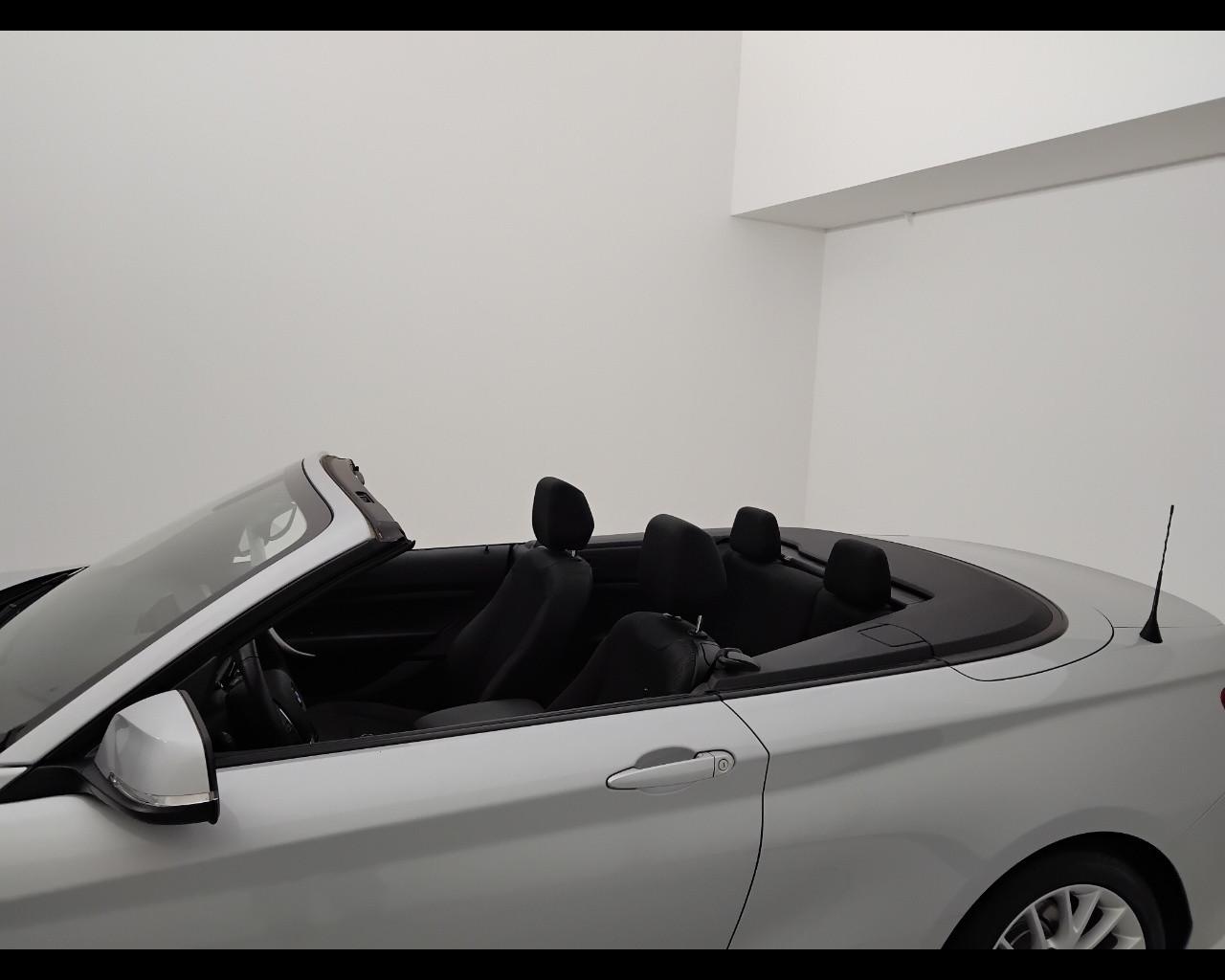 BMW Serie 2 F23 Cabrio - 218d Cabrio Sport auto