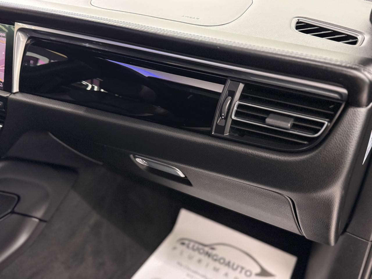 Porsche Macan 2.0 245Cv Iper Full-Tetto-Bose