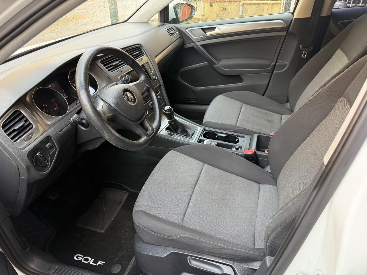 Volkswagen Golf 1.6 TDI 5p. Trendline BlueMotion Technology